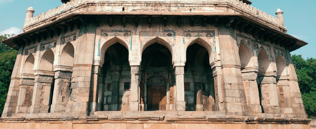 The Taj Mahal: India's Monument to Love 1 The Taj Mahal: India’s Monument to Love